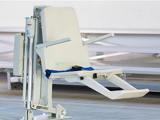 SR Smith ML300 ADA Compliant Flanged Pool Lift | 575-3000 - Image 2