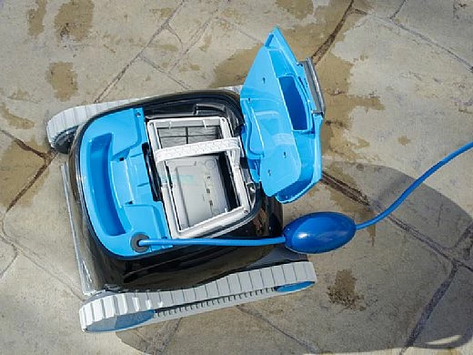 Maytronics Dolphin Nautilus CC Inground Robotic Pool Cleaner With CleverClean | 99996113-US - Image 2