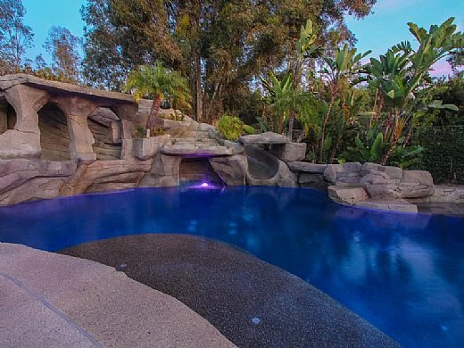 J&J Electronics ColorSplash XG-W Series RGB + White LED Spa Light | 120V 30' Cord | LPL-S2CW-120-30-P 23010 - Image 4