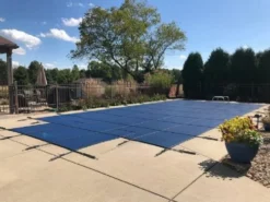 Merlin Dura-Mesh 15-Year Mesh Safety Cover | Rectangle 16' X 32' | 4' Offset 4' X 8' Left Side Step | Blue | 31M-M-BU